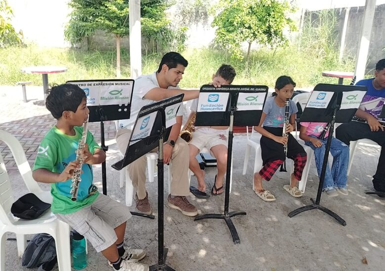 Semillero de Talentos fortalece habilidades artísticas y deportivas en Socio Vivienda